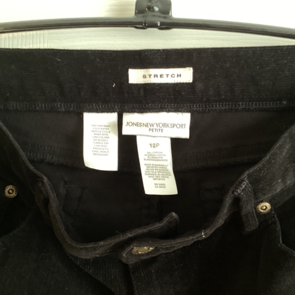 Jones New York Sport Petite Black Corduroy Stretch Pants Size 12P NWOT - Picture 3 of 6